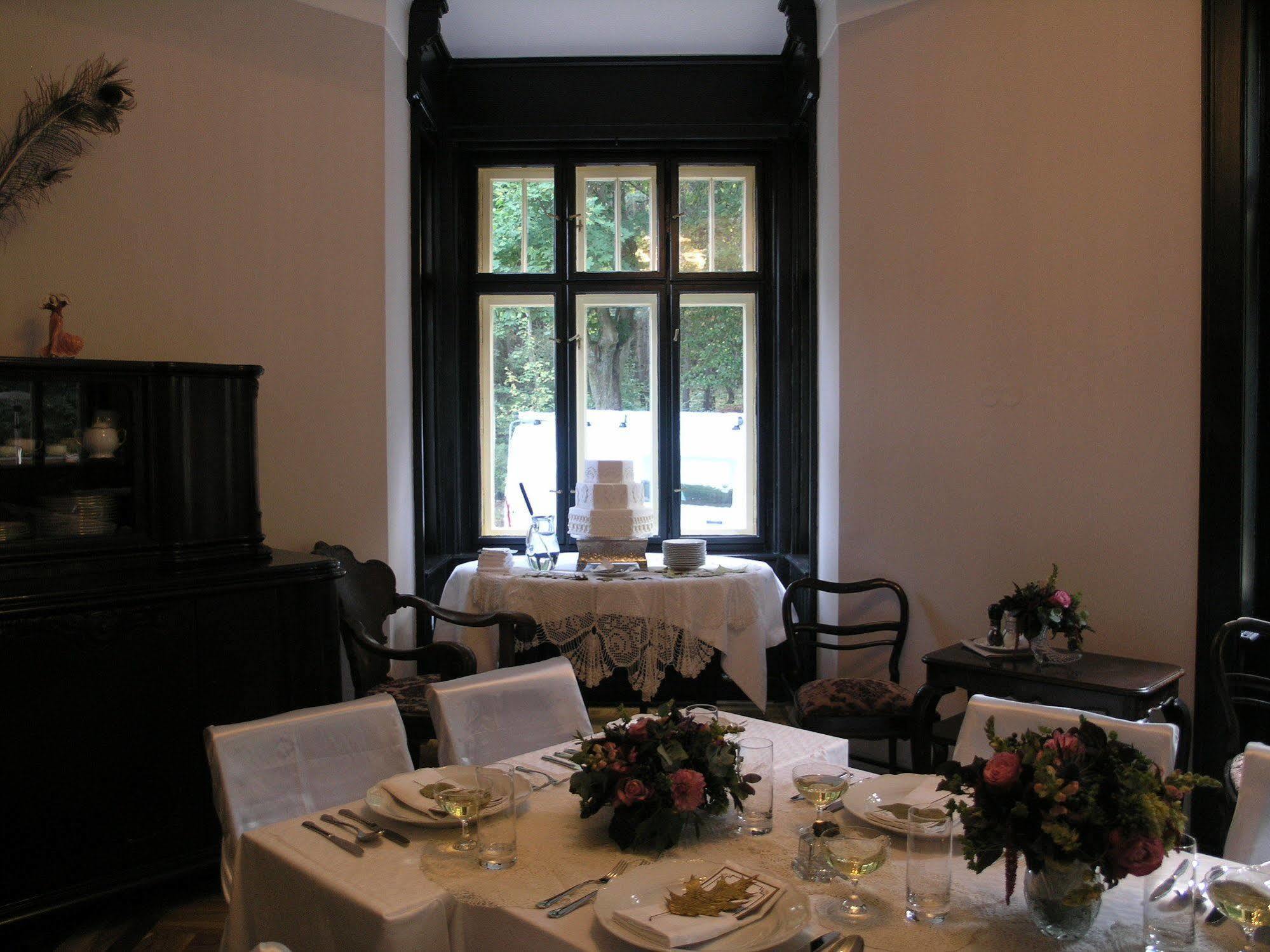 Vila Olga Jevany Exterior foto